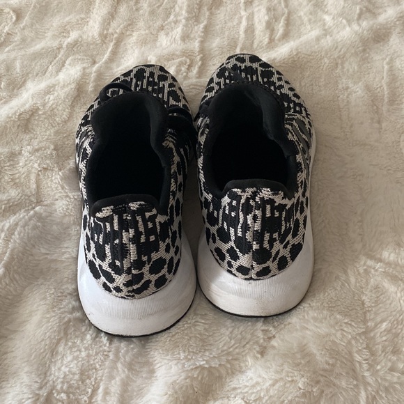 ADIDAS LEOPARD SNEAKERS - Picture 3 of 5